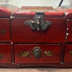 中国風？ジュエリーボックス鏡付き　かなり古い物のようで、劣化があります。ご自宅まで配達しますの画像