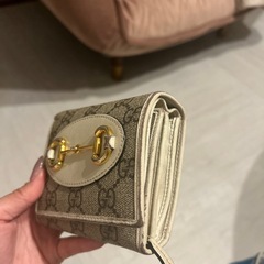 GUCCI財布の画像