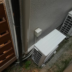 【エアコン取付工事スタッフ募集🌈大阪】  空調の最強チーム作りたいから、一緒に働いてくれる仲間募集してるで✨ 責任感あって、ちゃんと連絡取れる人限定な！  ■募集形態 ▶ アルバイト / 業務委託 の画像