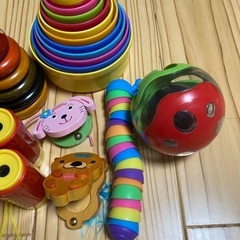 赤ちゃん　知育玩具の画像