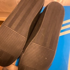 黒スニーカー　27の画像