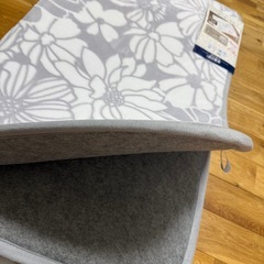 【新品】センターラグ　カーペット　約2畳用　185cm×185cmの画像