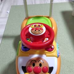 アンパンマンのビジーカー[子供用乗用車]の画像