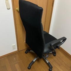 メッシュ パソコン オフィス チェアの画像