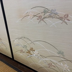 あやめ柄の襖　8枚の画像