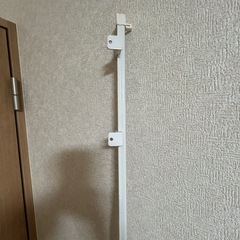 カーテンレール　　伸縮 の画像