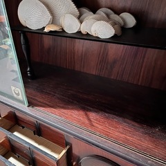 雰囲気たっぷり飾り棚の画像