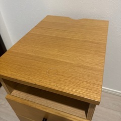 ニトリ　サイドテーブルの画像