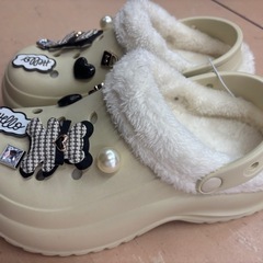 ふわふわのクロックスサンダル Cross の画像