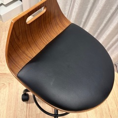 カウンターチェアの画像