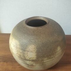 小西陶古 備前焼 丸壺 花器 花瓶 陶器 直径18cm 高さ16cm 底印有りの画像