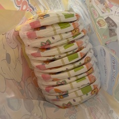 Lパンツ計92枚　パンパース18枚　グーン74枚の画像