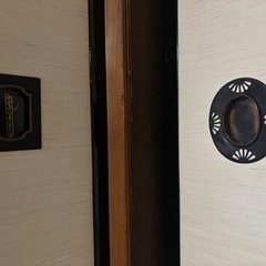 松の襖　4枚の画像