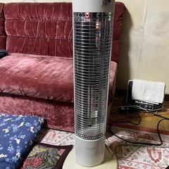 縦型電気ストーブの画像
