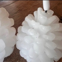 松ぼっくりキャンドル風ライト2個セットの画像