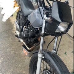 TW200 2JL 不動車　書類付
の画像