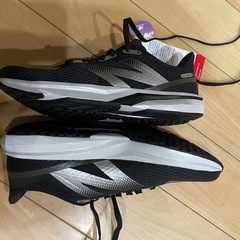 ニューバランス ランニングシューズ　23.0　DYNAS  FTの画像