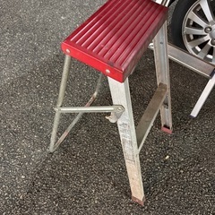 脚立セット  バラ売り可能  3段脚立売れました。    の画像