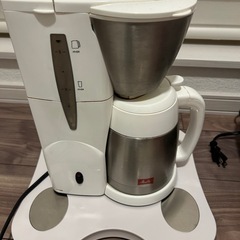 炊飯器、コーヒーメーカー、体重計の画像