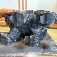 木彫りの熊の画像