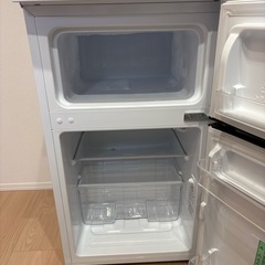 ハイセンス　　HR-B95A 冷蔵庫　コンパクトの画像