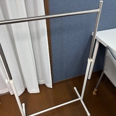 ハンガーラック　ハンガー掛け　室内物干しの画像