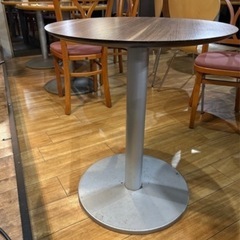 0円！！1月3日まで！丸テーブルの画像