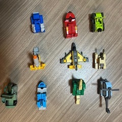 数字と乗り物の知育玩具セット　数字に変身できる乗り物の画像