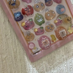 たまごっち ボンボンドロップシール 立体シール 3D 硬いシール 人気 シールの画像