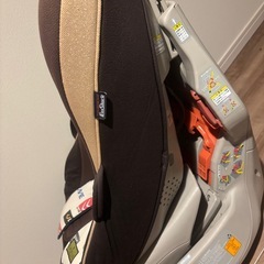 チャイルドシート　COMBI　コンビ　CSA-PPE　ゼウスターン　360度回転の画像