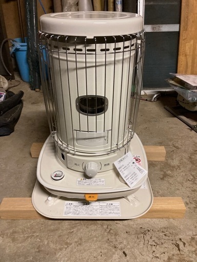 コロナSL-6624 石油ストーブ未使用 (katsura) 長生の季節、空調家電