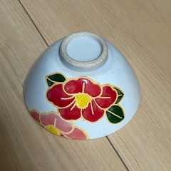 【引取限定】　茶碗　白　赤　花柄　椿　和柄　和モダンの画像