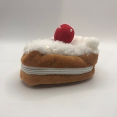 【100円均一】ケーキ形のポーチの画像