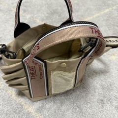 定価6980円ショルダー紐付きトートバッグ500円の画像