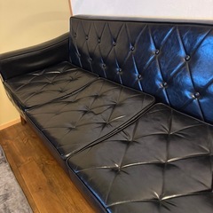 ソファー　2.5から３人掛け　ブラック　美品の画像