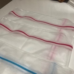 【100円均一】洗濯ネット大（45×53cm）４枚セットの画像