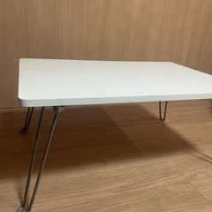折り畳みテーブル　無料　交渉中の画像