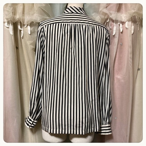 ご購入者様決定‪꒰pierre balmain PARIS-TOKYO꒱‬ストライプ柄ブラウス