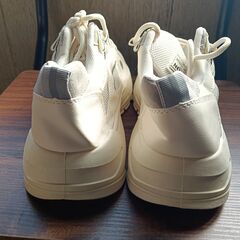 新品 25.5cm メンズ 靴 スニーカー ホワイト 厚底 シューズ 普段着 識別番号:【N655-S】の画像