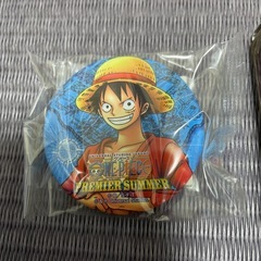 未使用 ワンピース プレミアムサマー ルフィ 缶バッジ 缶バッジ USJ ユニバの画像