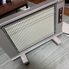 遠赤外線電気ヒーター
の画像