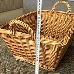 【無料　0円】籐のかご　大型の画像