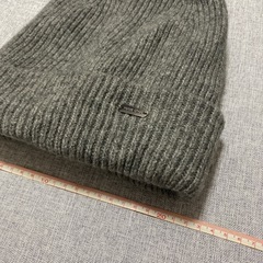 ニット帽　グレーの画像