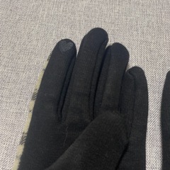 【B.C STOCK ベーセーストック】タータンチェックグローブの画像