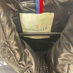 モンクレール　MONCLER ダウンベストの画像