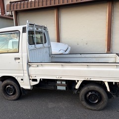 スバル サンバーの画像