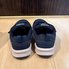 16.5センチ　スニーカーの画像