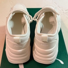 サンダル プーマ PUMA ウィメンズパルサーウェッジサンダル ホワイト 24㎝の画像