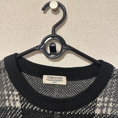 美品　TIME FLIES チェック柄ニットセーター Lサイズの画像