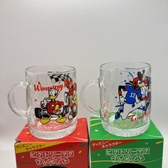 非売品　未使用ディズニーキャラクター　ビクトリーマグ2個セット　非対面取引可能の画像